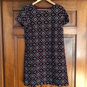 LOFT Outlet - maroon & black shift dress